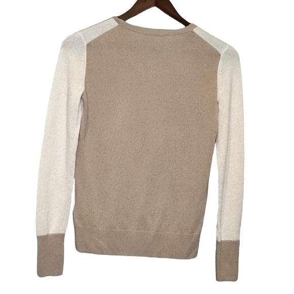 Everlane 100% Cashmere  Peach And Tan  Colorblock Sweater Women’s Size XXS - Picture 2 of 6
